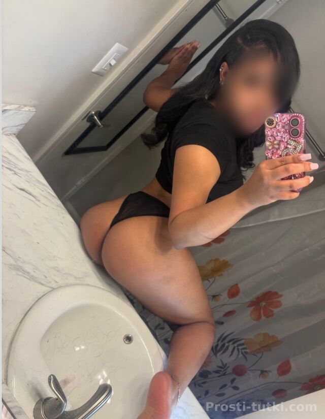 Индивидуалка Моника Уралмаш