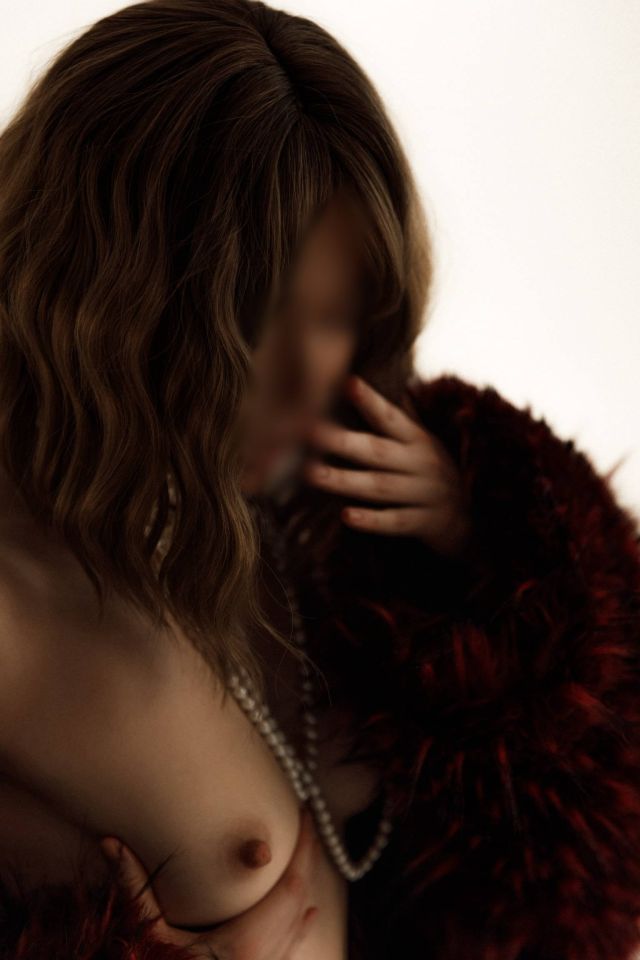 Индивидуалка Илона ЖД Вокзал Фотография 