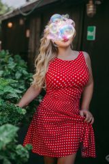 Миниатюра Массажистка Каролина Пионерский Фотография 