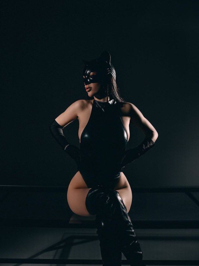 Индивидуалка Госпожа Александра ЖД Вокзал Фотография 