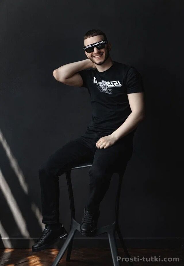 Мужчина TIM Автовокзал Фотография 