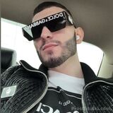 Миниатюра Мужчина TIM Автовокзал Фотография 