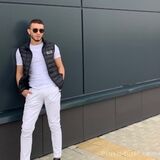 Миниатюра Мужчина TIM Автовокзал Фотография 