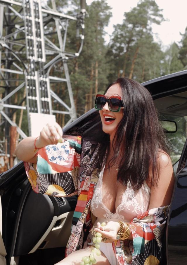 Индивидуалка Катрин Академический Фотография 