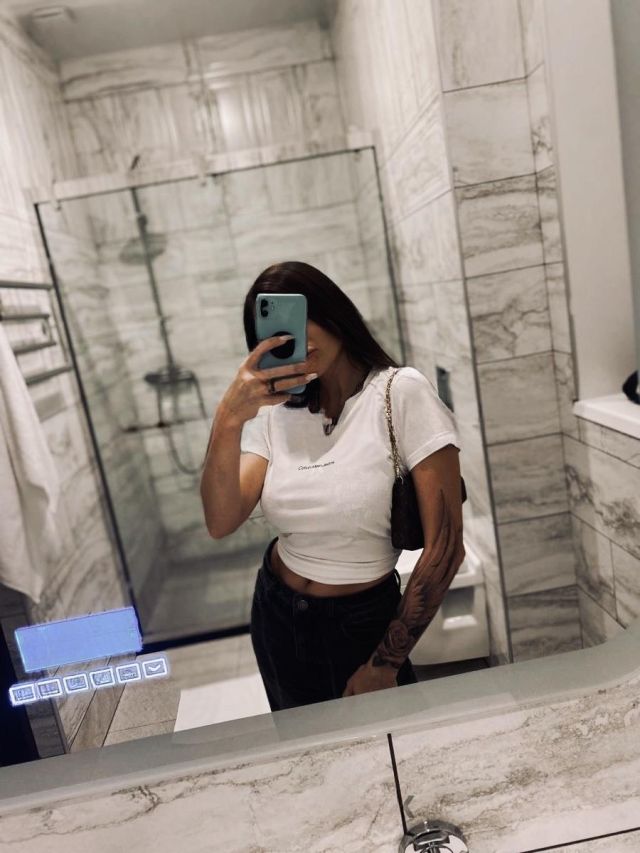 Индивидуалка София Фотография 